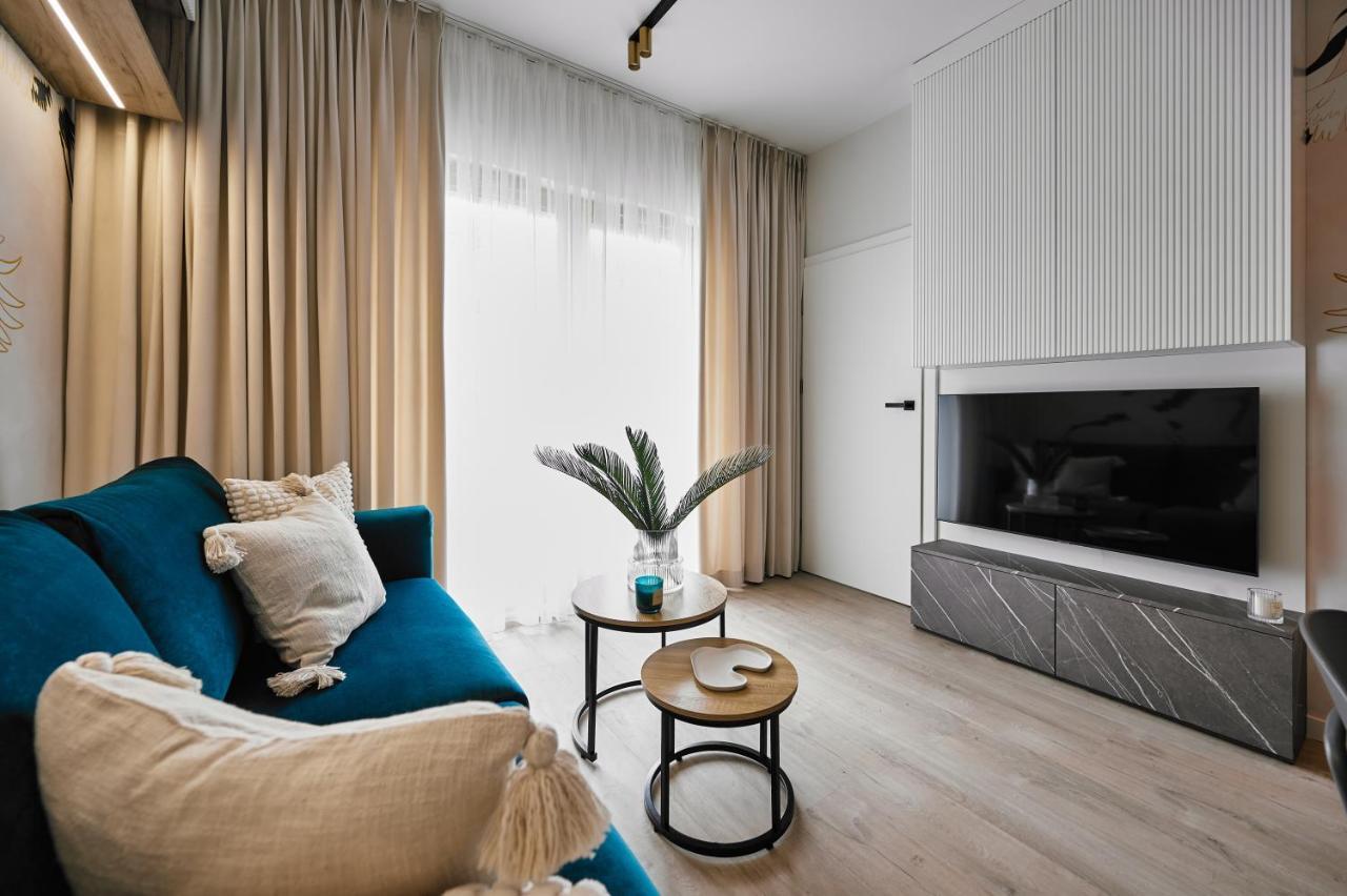 Golden Dreams Luxury Apartment 81 Краков Экстерьер фото