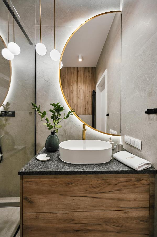 Golden Dreams Luxury Apartment 81 Краков Экстерьер фото